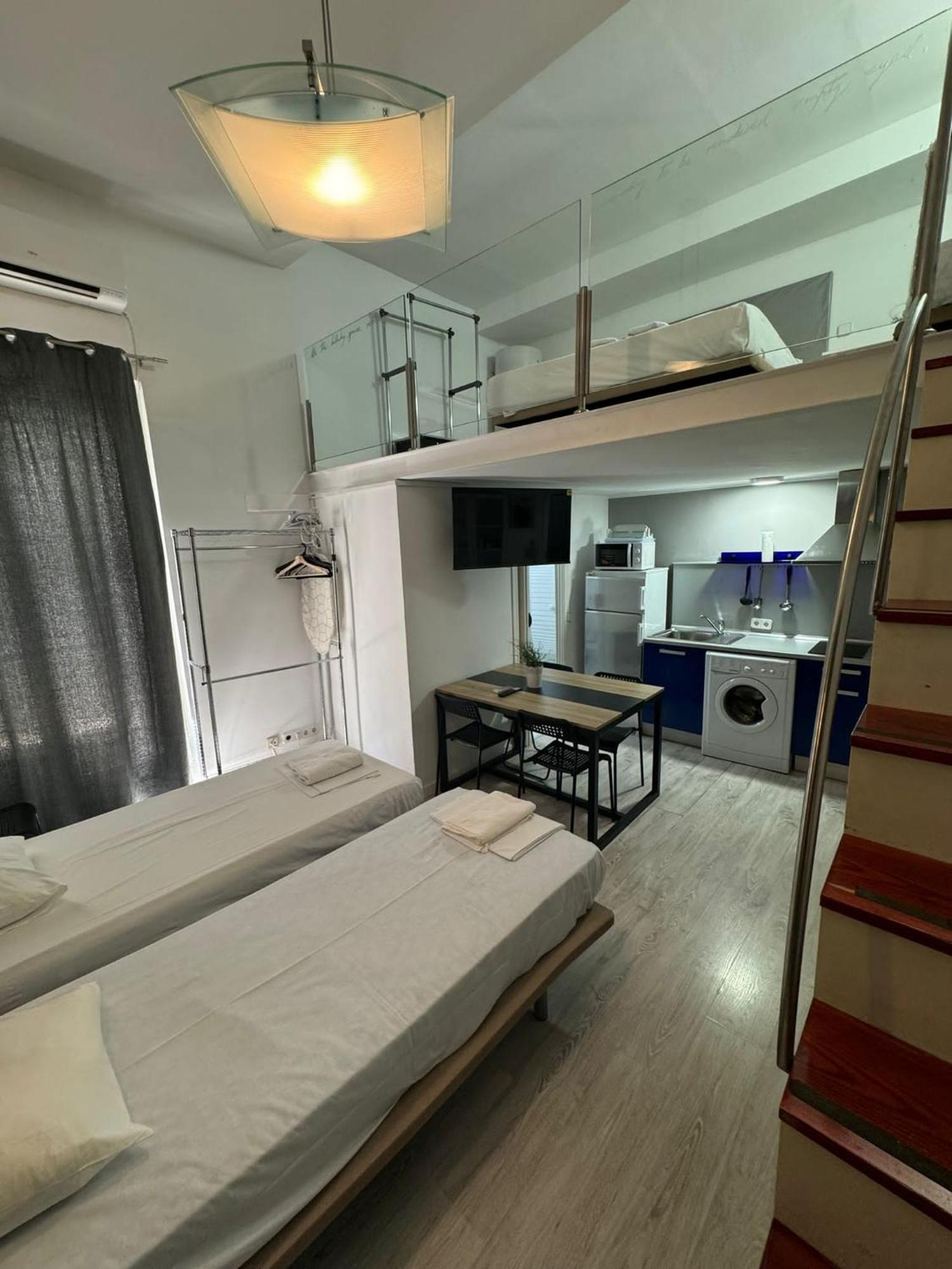 Apartamentos Sol Mayor Madrid Buitenkant foto