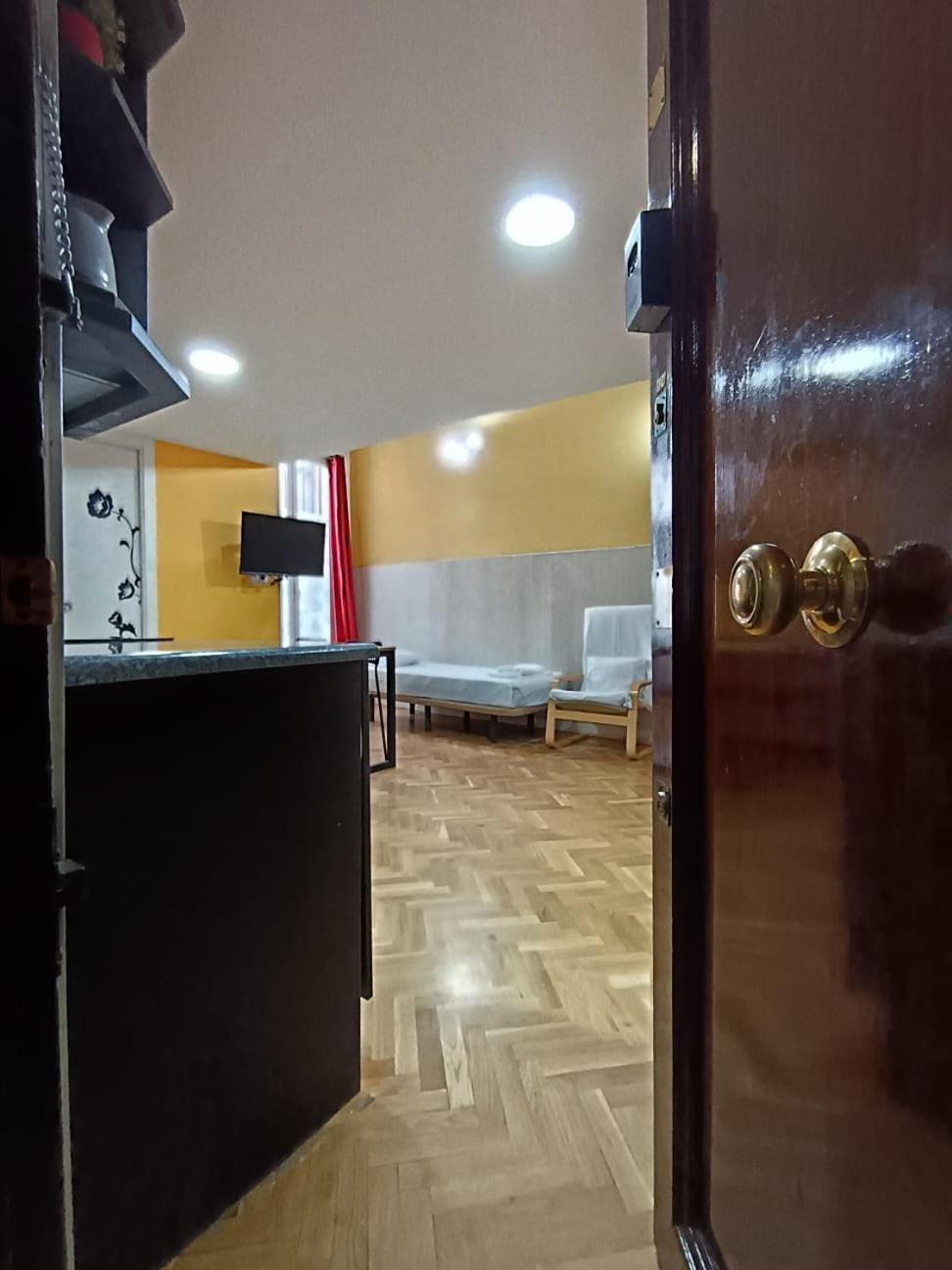 Apartamentos Sol Mayor Madrid Buitenkant foto